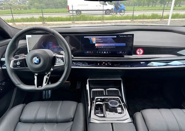 BMW Seria 7 cena 649000 przebieg: 8000, rok produkcji 2023 z Jarocin małe 29